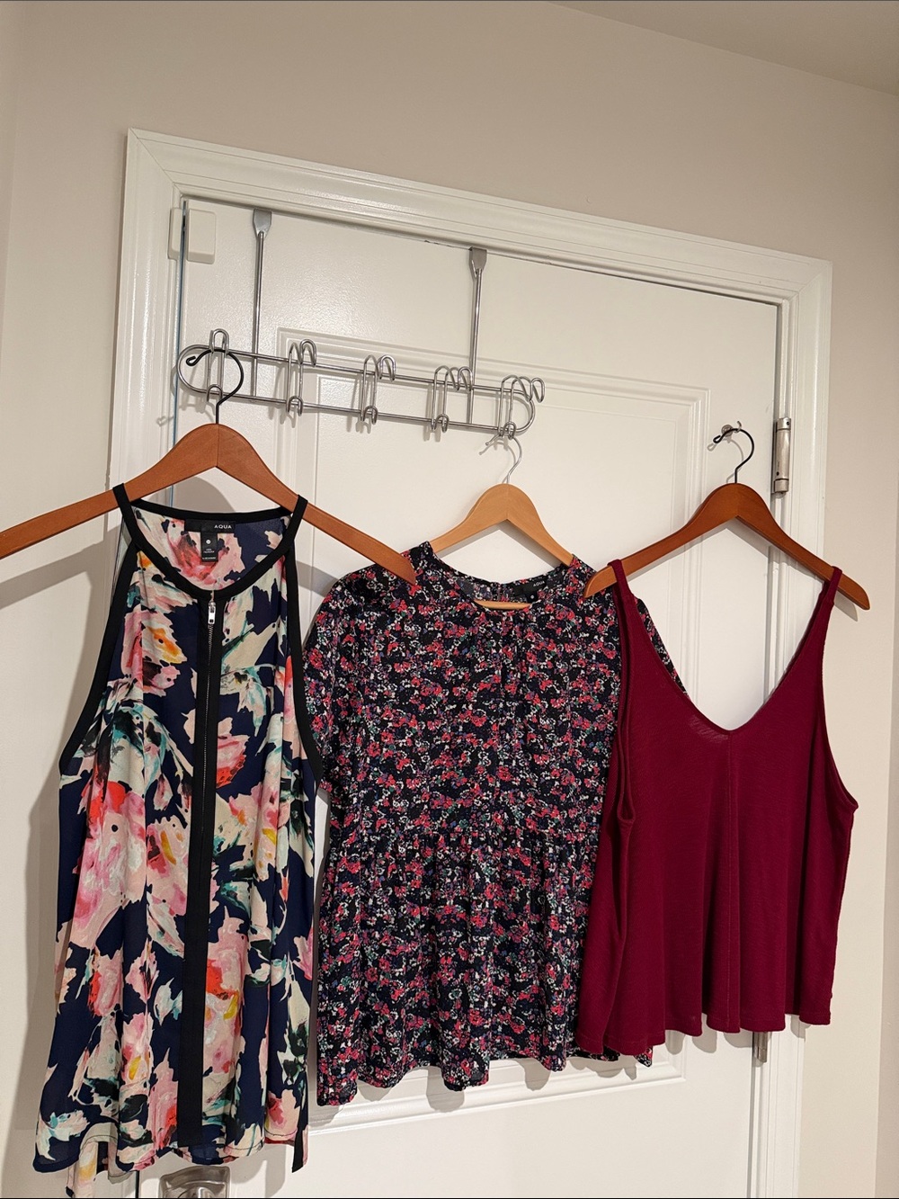 Women's Summery Flowy Tops